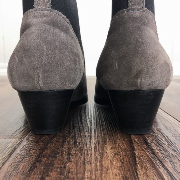 Aquatalia Suede Ankle Bootie Almond Toe Fionna Leather Made in Italy Size 7 Gray - Picture 9 of 16